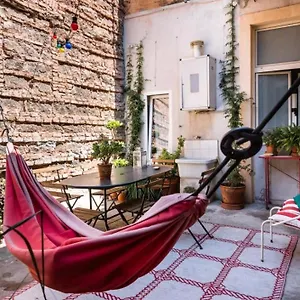 casa-costa-gissoni-catania.catania-hotels.net/